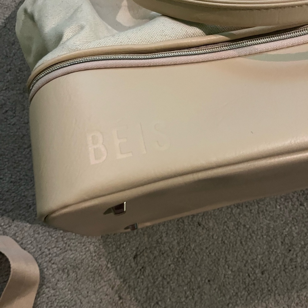 BEIS Mini Weekender - image 3